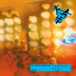 CROWD004_front.webp